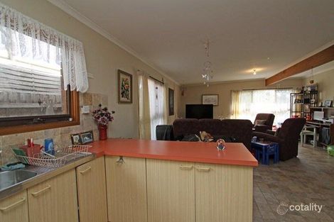 Property photo of 105 Third Avenue Rosebud VIC 3939