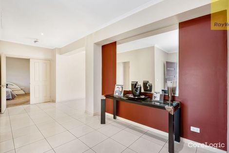 Property photo of 32 Tudor Rose Crescent Sydenham VIC 3037