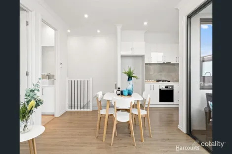 Property photo of 2/26 Union Grove Springvale VIC 3171