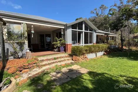 Property photo of 19 Mammoth Street Witchcliffe WA 6286