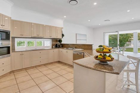 Property photo of 10 Hermitage Close Ashmore QLD 4214