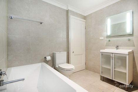 Property photo of 35 Blakeney Street Highgate Hill QLD 4101