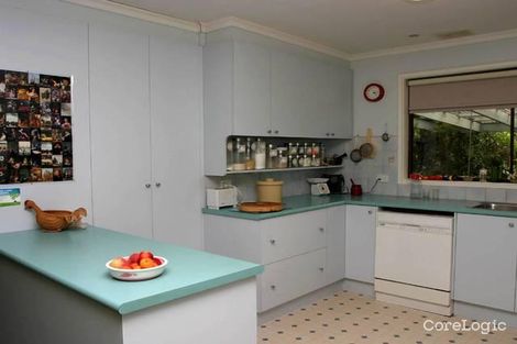 Property photo of 10 Gamble Avenue Berwick VIC 3806