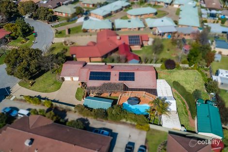 Property photo of 33 Condon Place Lavington NSW 2641