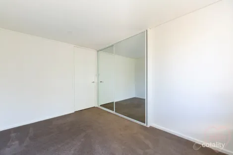 Property photo of 33 Luehmann Street Page ACT 2614