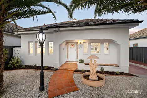 Property photo of 122 Melville Road Pascoe Vale South VIC 3044