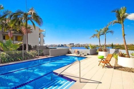 475/4 The Crescent, Wentworth Point, NSW 2127