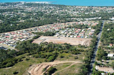 16 Lillee Ct, Urangan, QLD 4655