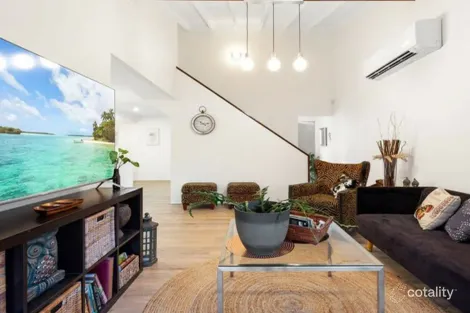 149 Samuel St, Camp Hill, QLD 4152