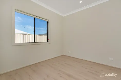 Property photo of 40 Pasanda Road Munno Para West SA 5115