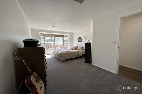 Property photo of 66 Halletts Way Bacchus Marsh VIC 3340