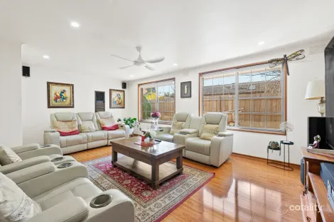 Property photo of 4 The Knoll Ferntree Gully VIC 3156
