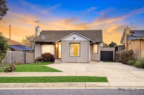 29 ASH ST, DOVETON, VIC 3177