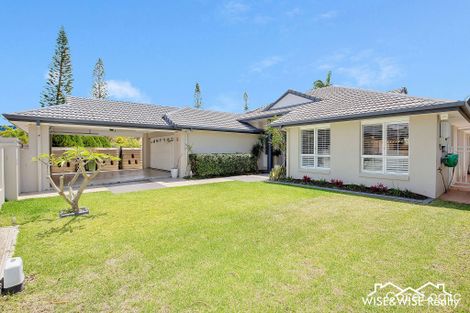 Property photo of 9 Saint Martin Place Clear Island Waters QLD 4226