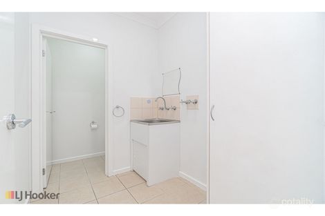 Property photo of 96 Hayfield Road Roxburgh Park VIC 3064