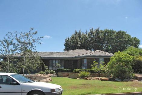 10 Burford Cres, Redwood Park, SA 5097