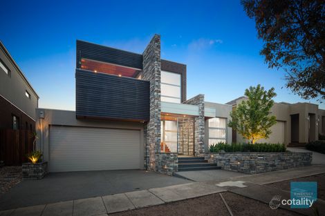 Property photo of 30 Caesia Way Caroline Springs VIC 3023