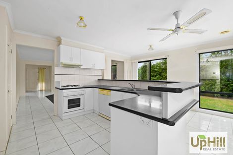 Property photo of 2 Miralie Way Cranbourne West VIC 3977