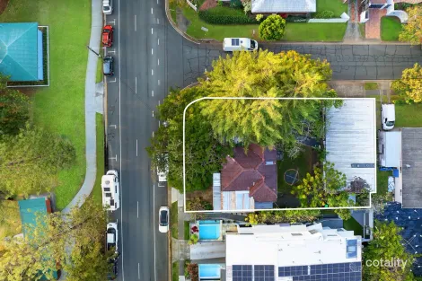 Property photo of 27 River Drive Surfers Paradise QLD 4217
