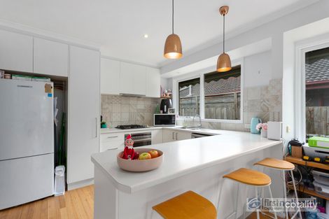 Property photo of 4 Deanswood Drive Somerville VIC 3912