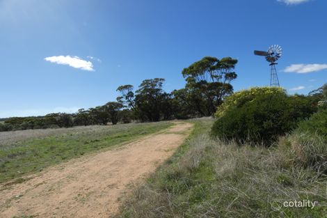 Property photo of 21 York Gum Drive Goomalling WA 6460