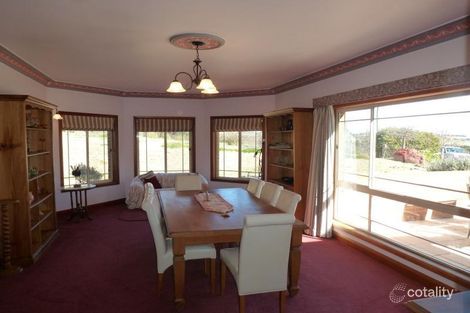 Property photo of 13 Ammerdown Crescent Orange NSW 2800