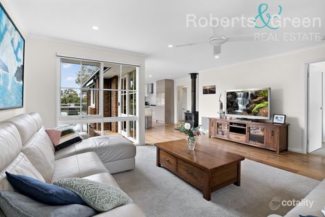 Property photo of 89 Beach Hill Avenue Somers VIC 3927