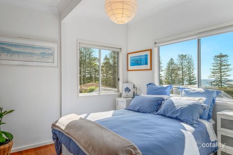 Property photo of 6 Surfview Avenue Black Head NSW 2430
