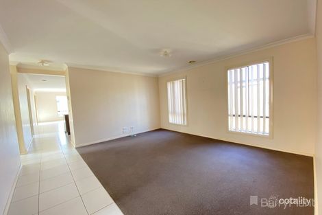 Property photo of 17 Pads Way Sunbury VIC 3429