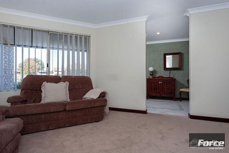 Property photo of 28 Torridon Loop Wanneroo WA 6065