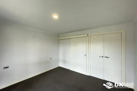 Property photo of 14 Aldergate Crescent Kings Park VIC 3021