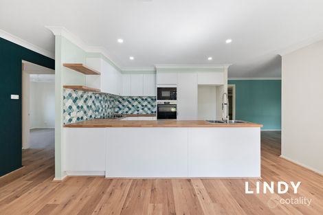 Property photo of 5 Allsop Place Hunterview NSW 2330