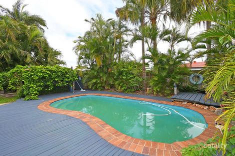 168 Truro St, Urangan, QLD 4655