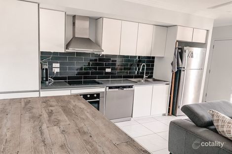 22 Lawrie Ave, Oonoonba, QLD 4811