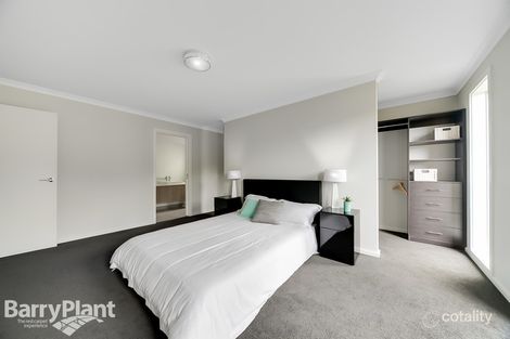 Property photo of 8 Bushy Park Court Drouin VIC 3818