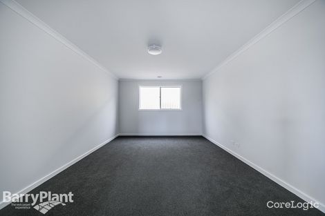 Property photo of 8 Bushy Park Court Drouin VIC 3818