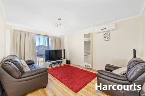Property photo of 60 Willora Crescent Cranbourne West VIC 3977