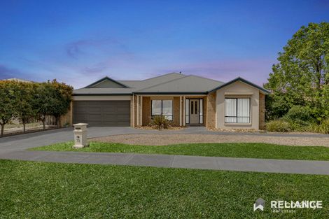 72 Westlake Dr, Melton West, VIC 3337