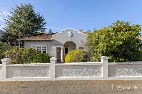 236 High St, Maryborough, VIC 3465