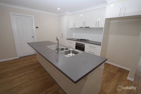 Property photo of 1/5 Opperman Street Boorooma NSW 2650