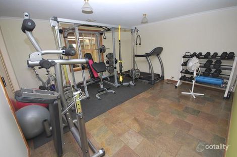 31 Hillcott Ave, Wynn Vale, SA 5127