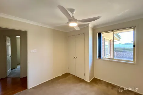 Property photo of 1 Hayden Place Young NSW 2594