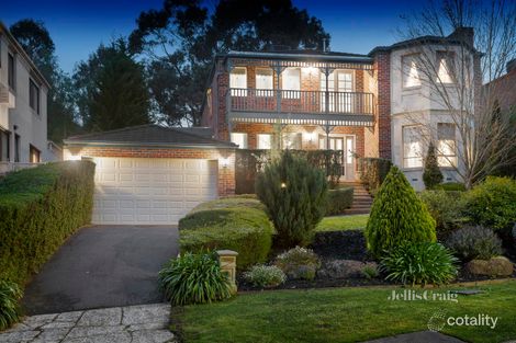 Property photo of 9 Barnsdale Way Ringwood North VIC 3134