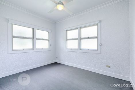 Property photo of 124 Goodwin Terrace Moorooka QLD 4105