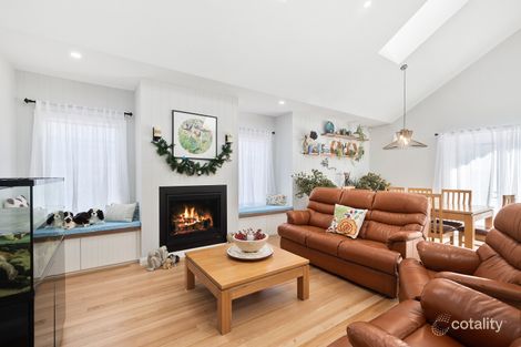 Property photo of 13 Sherwin Crescent Renwick NSW 2575