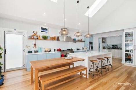 Property photo of 13 Sherwin Crescent Renwick NSW 2575
