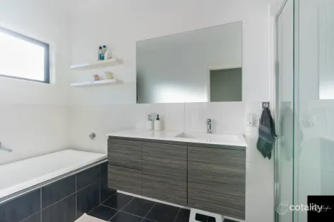 Property photo of 36 Kurrajong Road Gunnedah NSW 2380