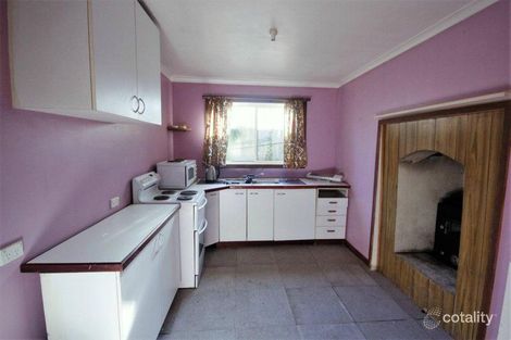 Property photo of 46 Schardt Street Captains Flat NSW 2623