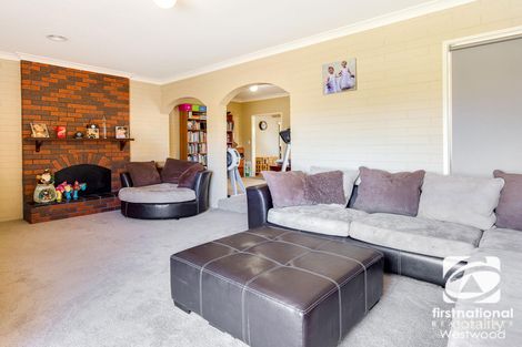 Property photo of 3 Strang Street Hoppers Crossing VIC 3029