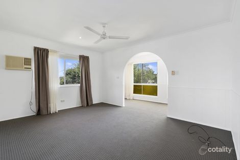 Property photo of 18 Gillian Street Beachmere QLD 4510